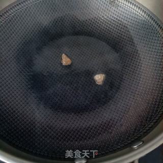 板栗烧鸡腿的做法步调：10
