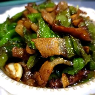 猪肉炒薄皮辣椒的做法步调：14