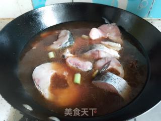 白烧年夜鱼块的做法步调：5