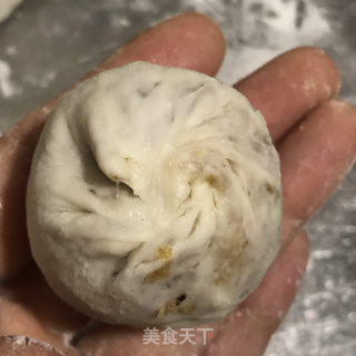 葱花烧饼的做法步调：13