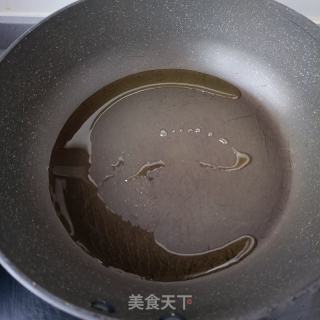 佛脚瓜炒年夜虾的做法步调：4