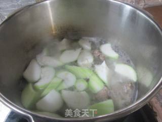 魔芋结夜着花肉骨汤的做法步调：9
