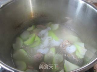 魔芋结夜着花肉骨汤的做法步调：12