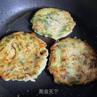 韭菜西葫芦鸡蛋饼的做法步调：6