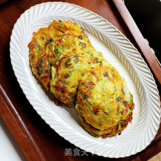 韭菜西葫芦鸡蛋饼的做法步调：8