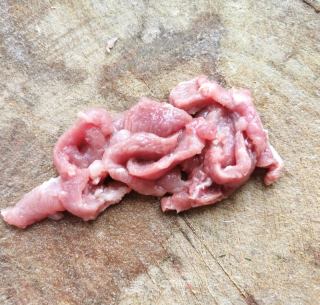 肉炒蒜黄的做法步调：2