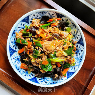 木耳时蔬炒肉的做法步调：11