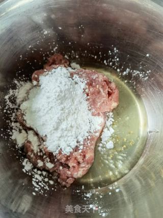 蒸汽肉丸子汤的做法步调：2