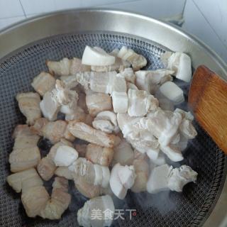 山查烧肉的做法步调：7