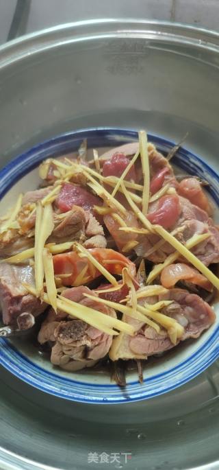 腊味蒸银针鱼干的做法步调：6