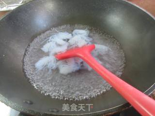 白椒莴笋炒魔芋结的做法步调：3