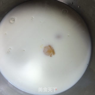 牛奶饼干布丁（无增加）的做法步调：1