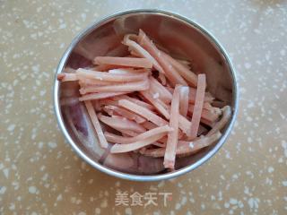 豇豆豆干炒肉丝的做法步调：3