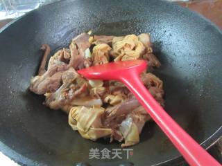 茭利剑百叶结烧鸭锁骨的做法步调：14