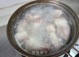 冬瓜炖肉的做法步调：1