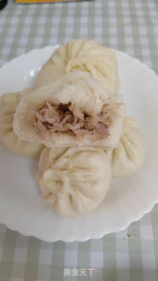 猪肉萝卜丝粉条包子的做法步调：9