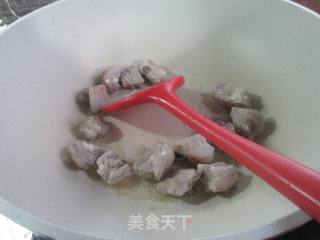 黄花菜仔排烧烤麸的做法步调：3