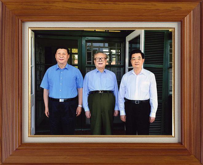 hpfOmUPeE4pUK2rZ.jpg