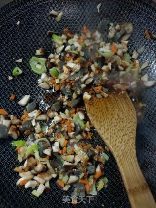 海参山药芙蓉羹的做法步调：9