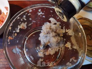 羊肚菌酿肉的做法步调：10
