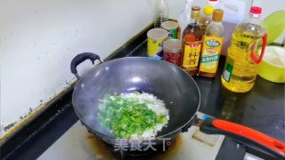 洋葱鸡蛋拌里的做法步调：3