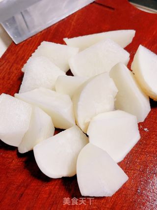 干锅坚皮羊排的做法步调：4