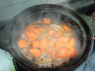 胡萝卜烧鸭肉的做法步调：16
