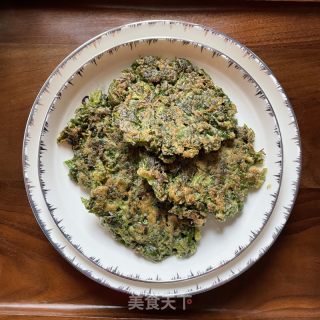 喷鼻芹叶齐麦鸡蛋饼的做法步调：8