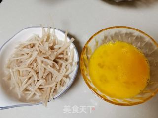 萝卜鸡蛋包子的做法步调：5