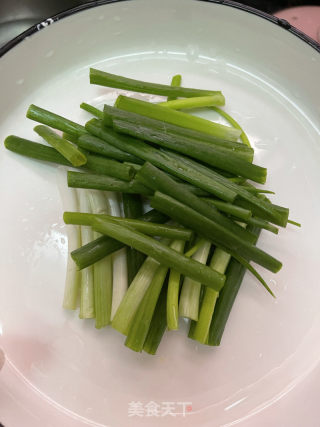 仄菇炒牛肉的做法步调：4