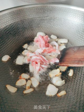 木耳炒肉的做法步调：6