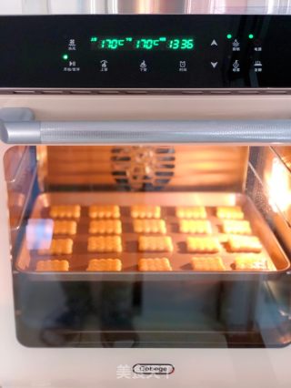 老式硬饼干的做法步调：7