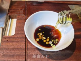 葱烧黄鱼的做法步调：20
