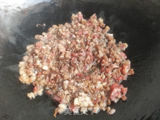 喷鼻菇牛肉酱的做法步调：6