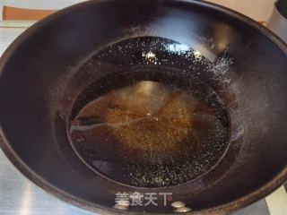 拔丝芋头的做法步调：2
