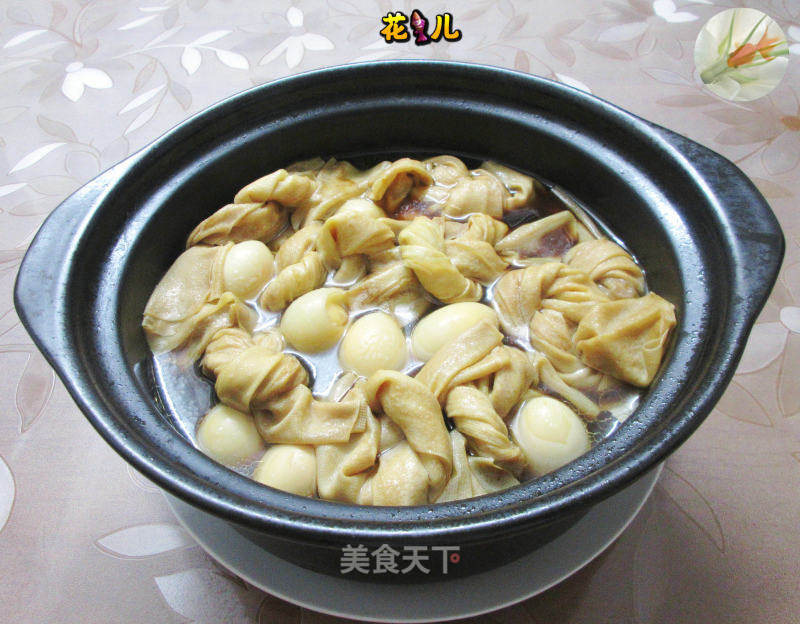 鹌鹑蛋百叶结牛腩煲的做法