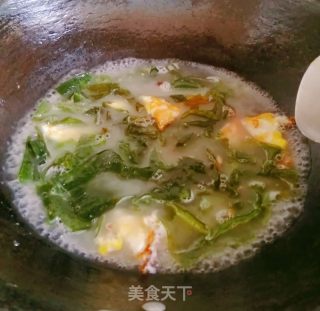 裙带菜鸡蛋汤的做法步调：4