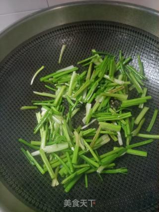 喷鼻菜胡萝卜炒肚丝的做法步调：13