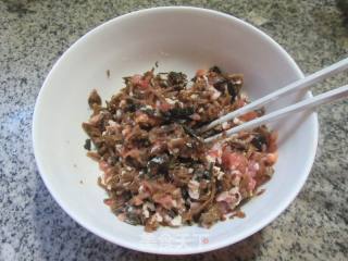 梅干菜肉终烤饼的做法步调：8