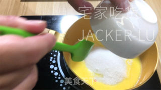奶喷鼻椰蓉里包卷，一次收酵，易出膜超疏松，浓浓椰喷鼻战奶喷鼻味。的做法步调：1