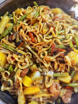 五花肉豆角土豆焖里的做法步调：22