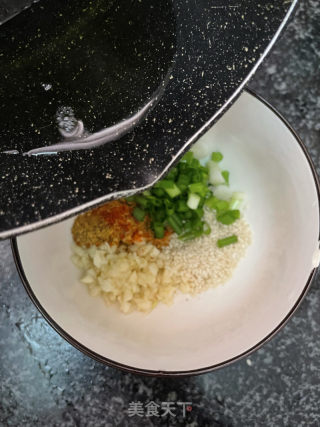 拌土豆粉的做法步调：5