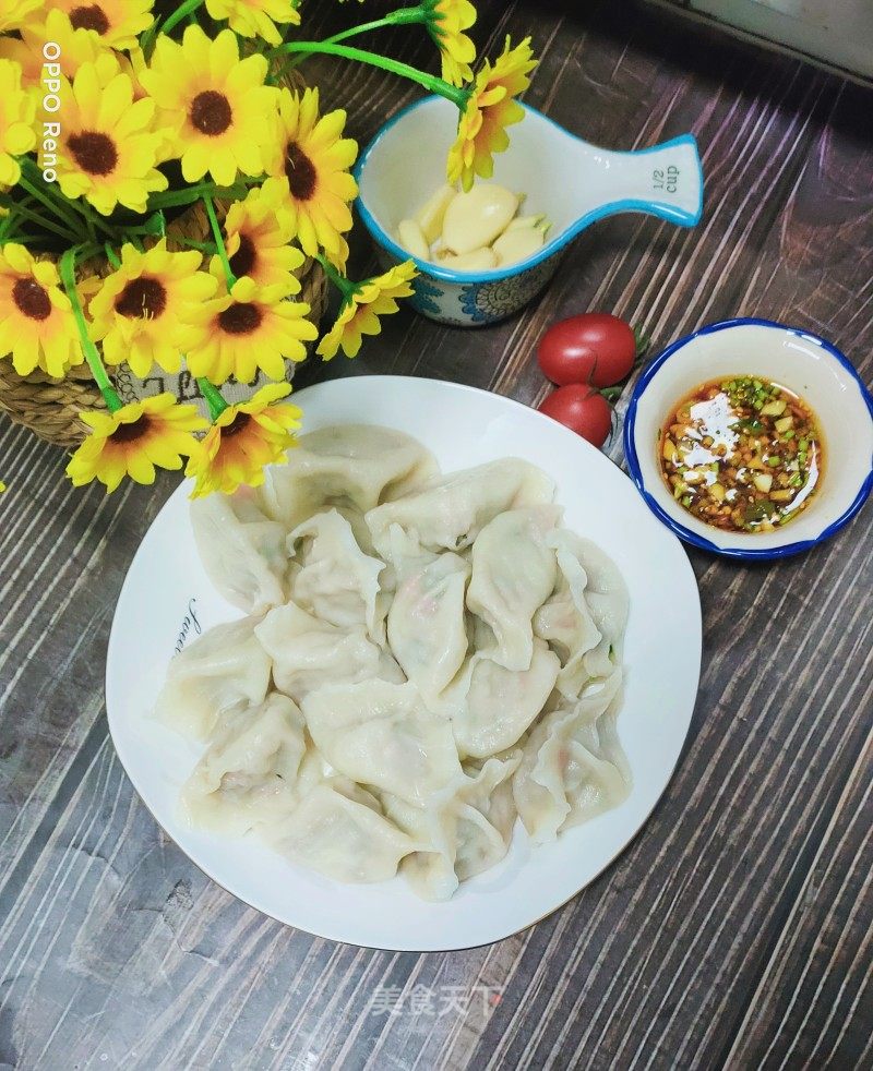 羊肉喷鼻菜火饺的做法