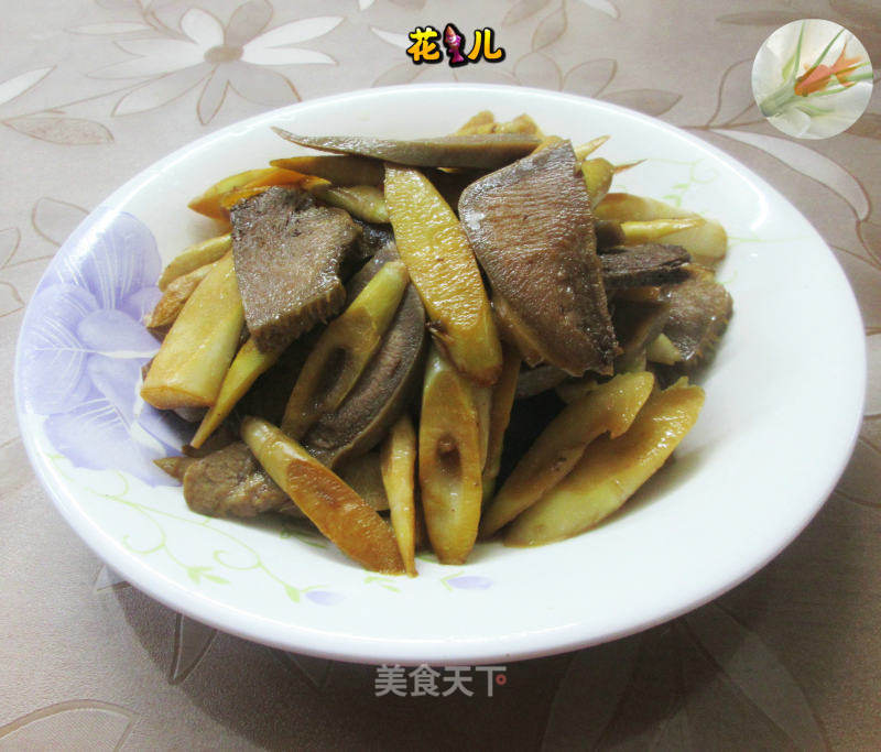 猪舌头炒家山笋的做法