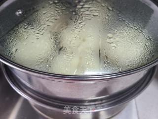 干槐花鸡蛋馅包子的做法步调：20