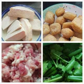 芋头肉终油豆腐煲的做法步调：1