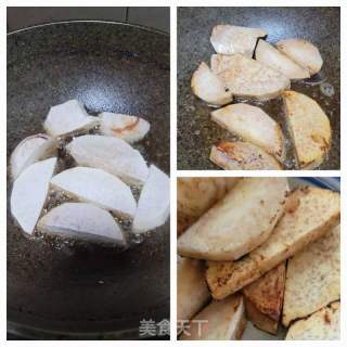 芋头肉终油豆腐煲的做法步调：2