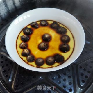海参炖蛋的做法步调：5