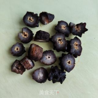 海参炖蛋的做法步调：4