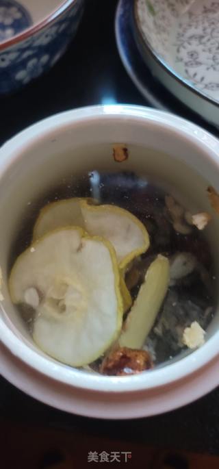 花旗参桂圆黑鸡汤的做法步调：3